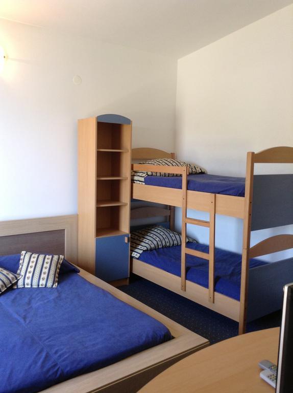 Pansion Laguna Metajna Zimmer foto