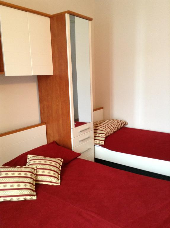 Pansion Laguna Metajna Zimmer foto